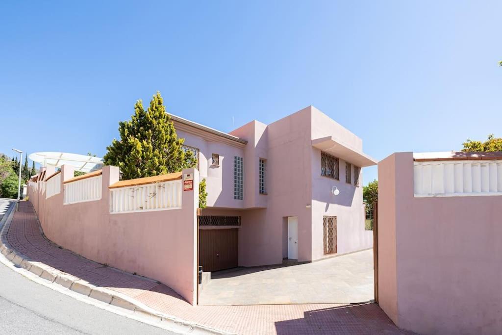 Villa In Benalmadena Pueblo ภายนอก รูปภาพ